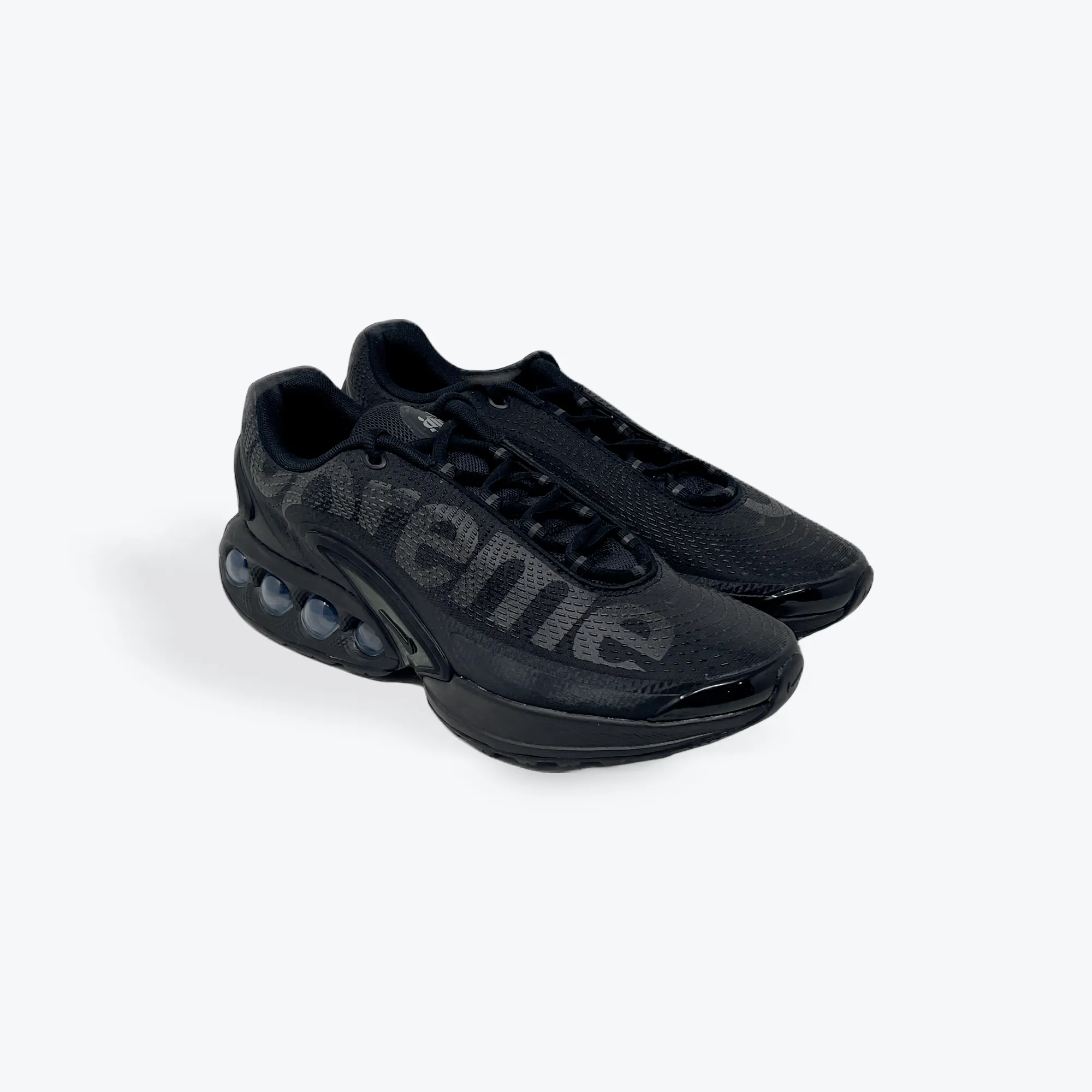 Air Max DN “Supreme”