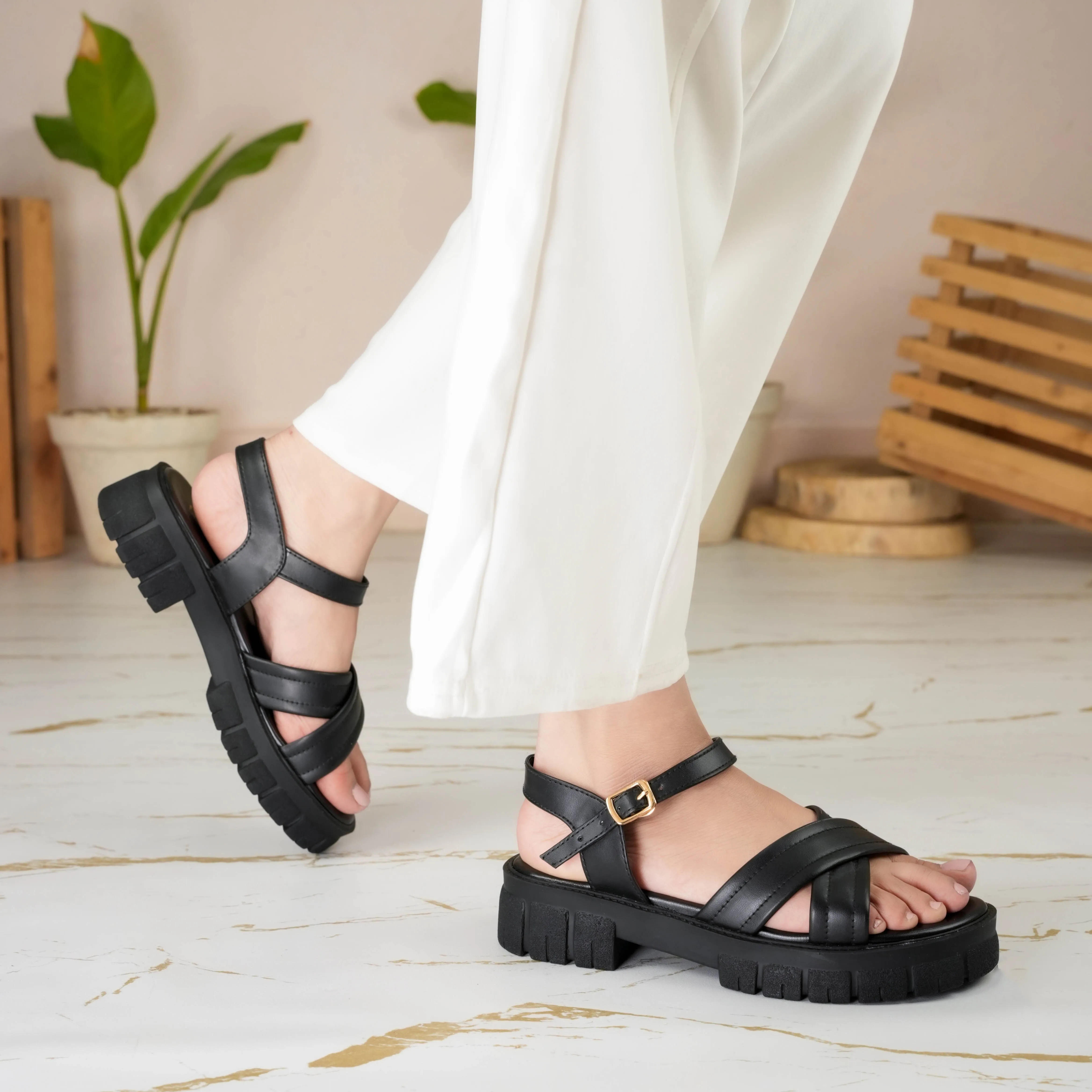 CHUNKY BLACK
