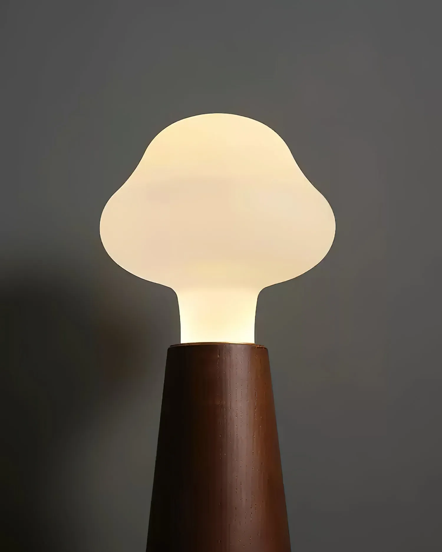Cloudlet Table Lamp – Dreamy LED Light for a Soothing Atmosphere