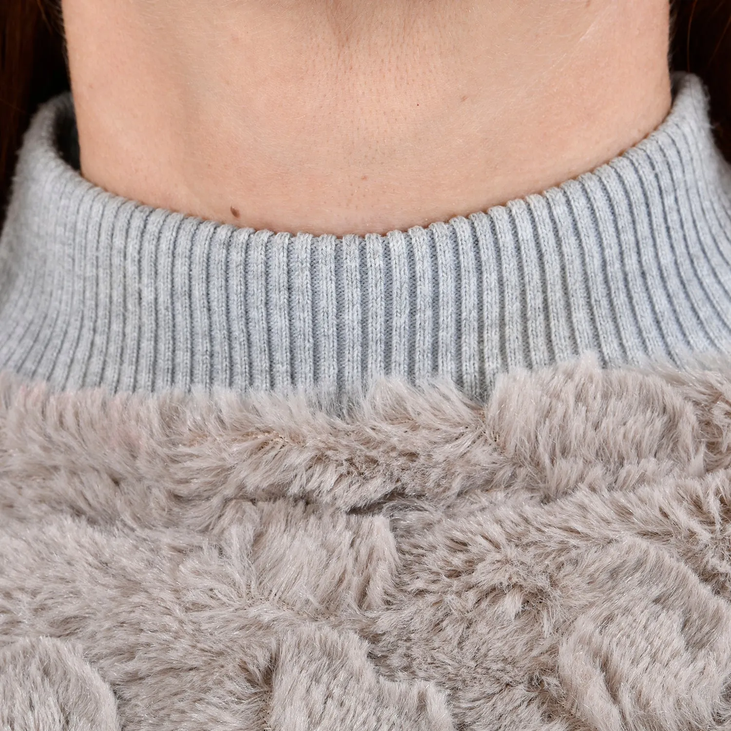 Comfy, Cozy & Fashionable HEART Pattern Faux Fur Poncho - One Size Fits Most ( LIGHT BROWN )