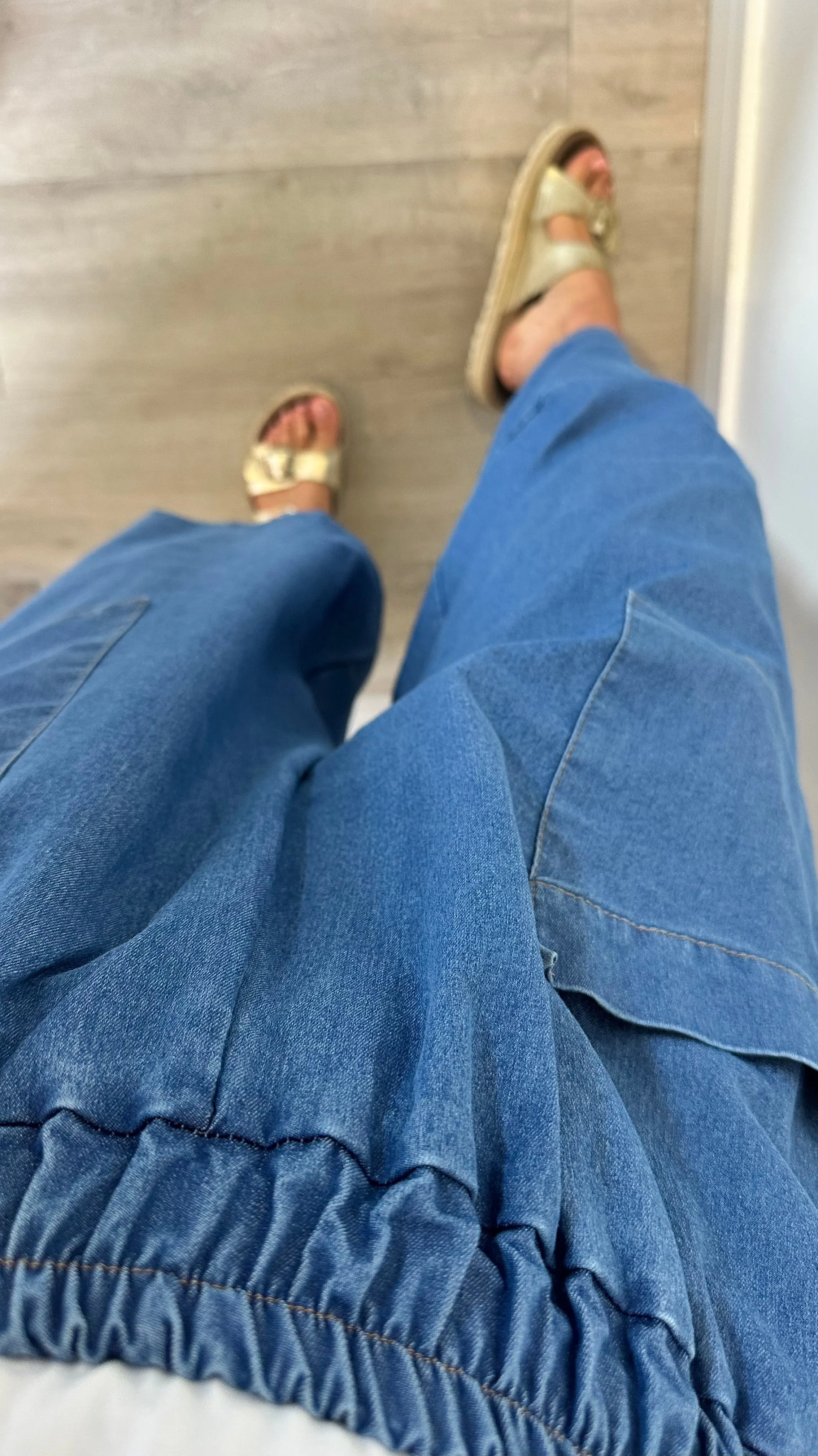DENIM CROPPED POCKET TROUSERS
