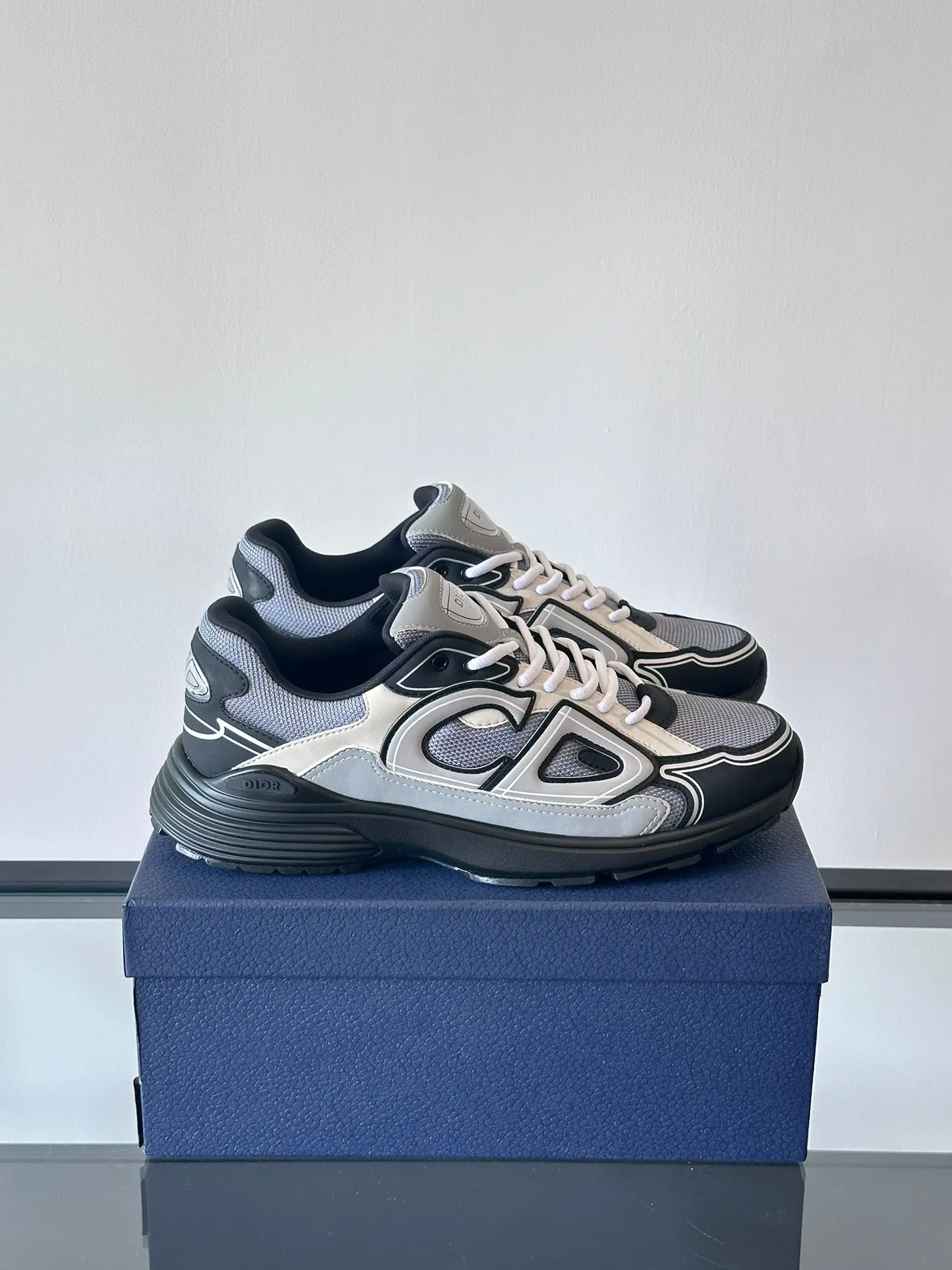 DIOR B30 BLUE GREY
