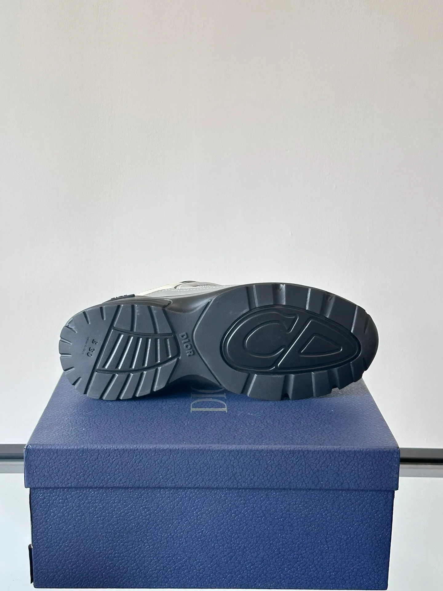 DIOR B30 BLUE GREY