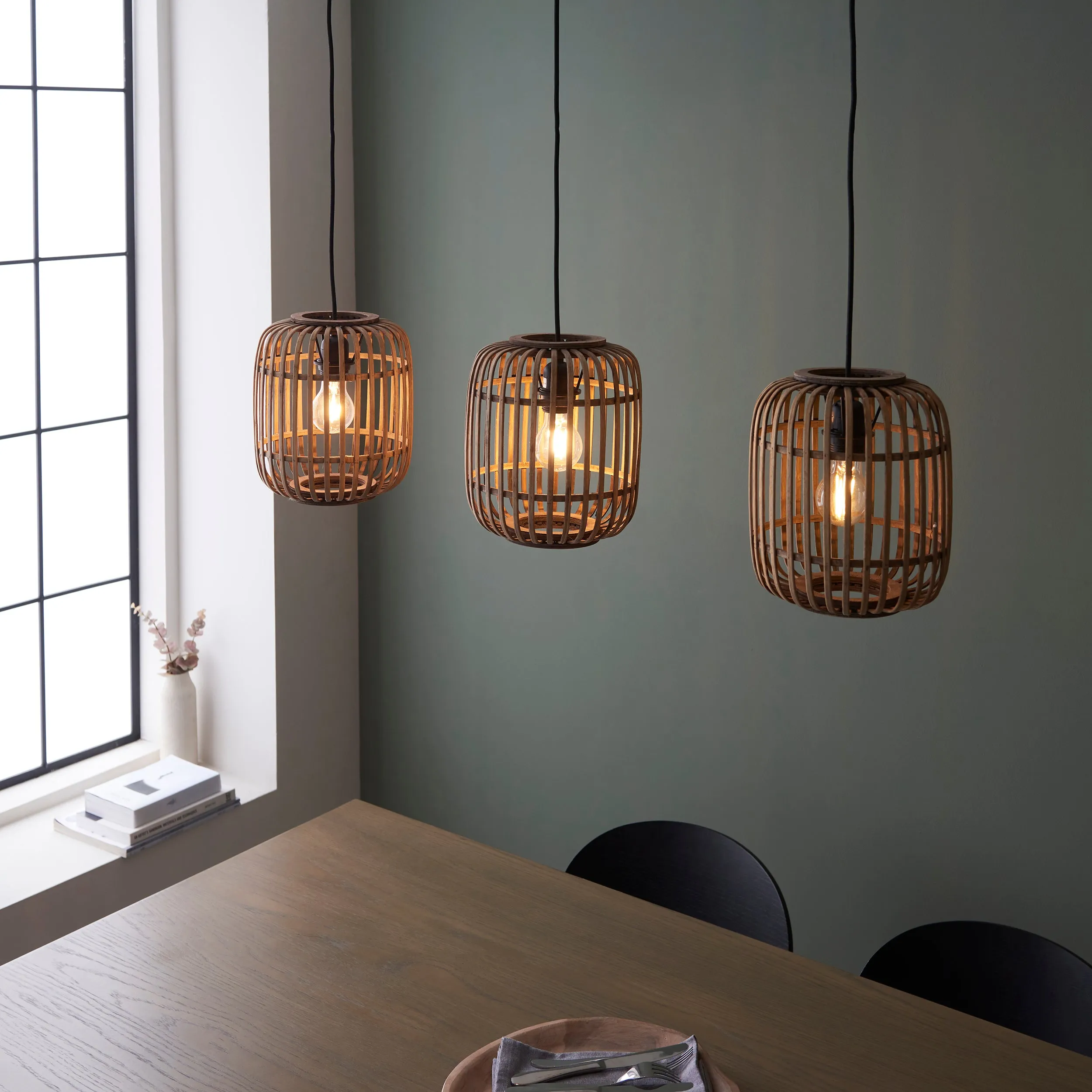 Endon 101775 Mathias 3lt Pendant Natural bamboo, plywood & matt black paint 3 x 10W LED E27 (Required)