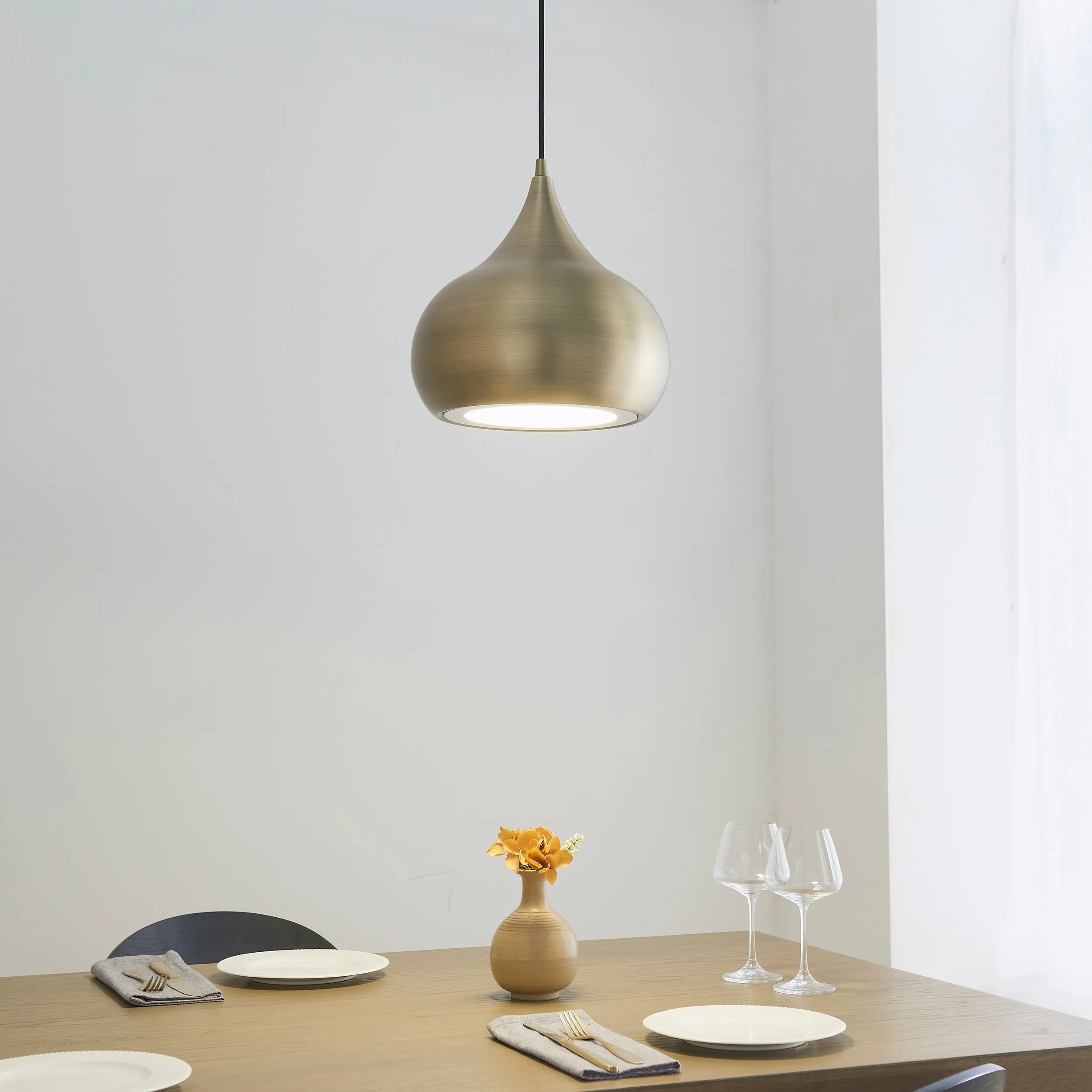 Endon 61299 Brosnan 1lt Pendant Matt antique brass paint 19W LED (SMD 2835) Cool White