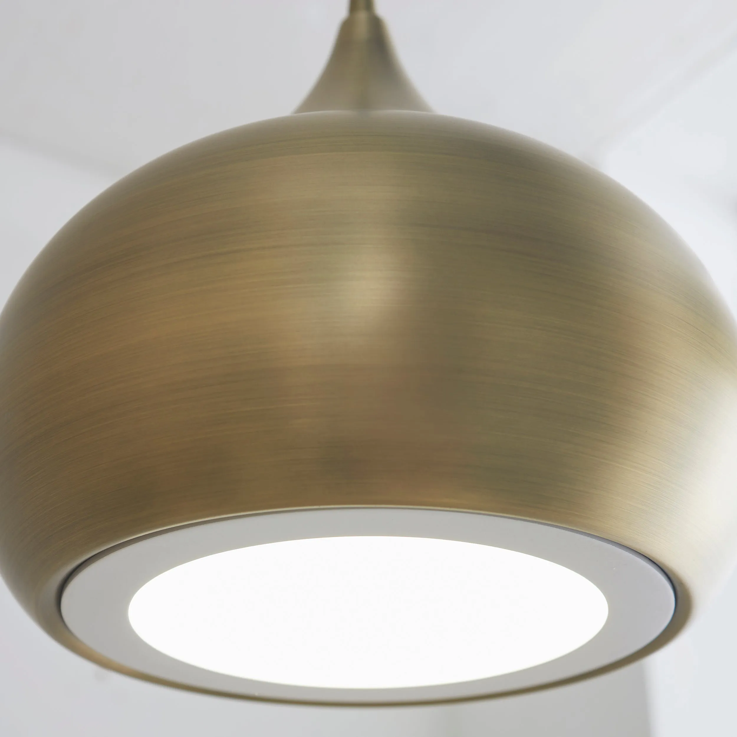 Endon 61299 Brosnan 1lt Pendant Matt antique brass paint 19W LED (SMD 2835) Cool White