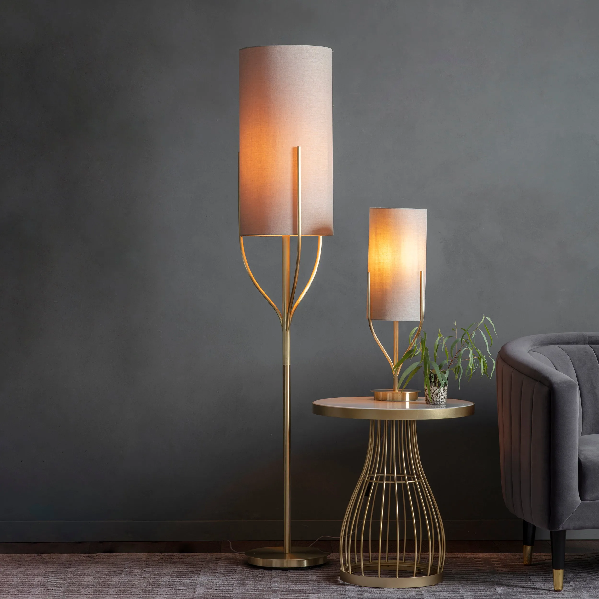 Endon 95467 Fraser 1lt Table Satin brass plate & natural linen mix fabric 10W LED E27 (Required)