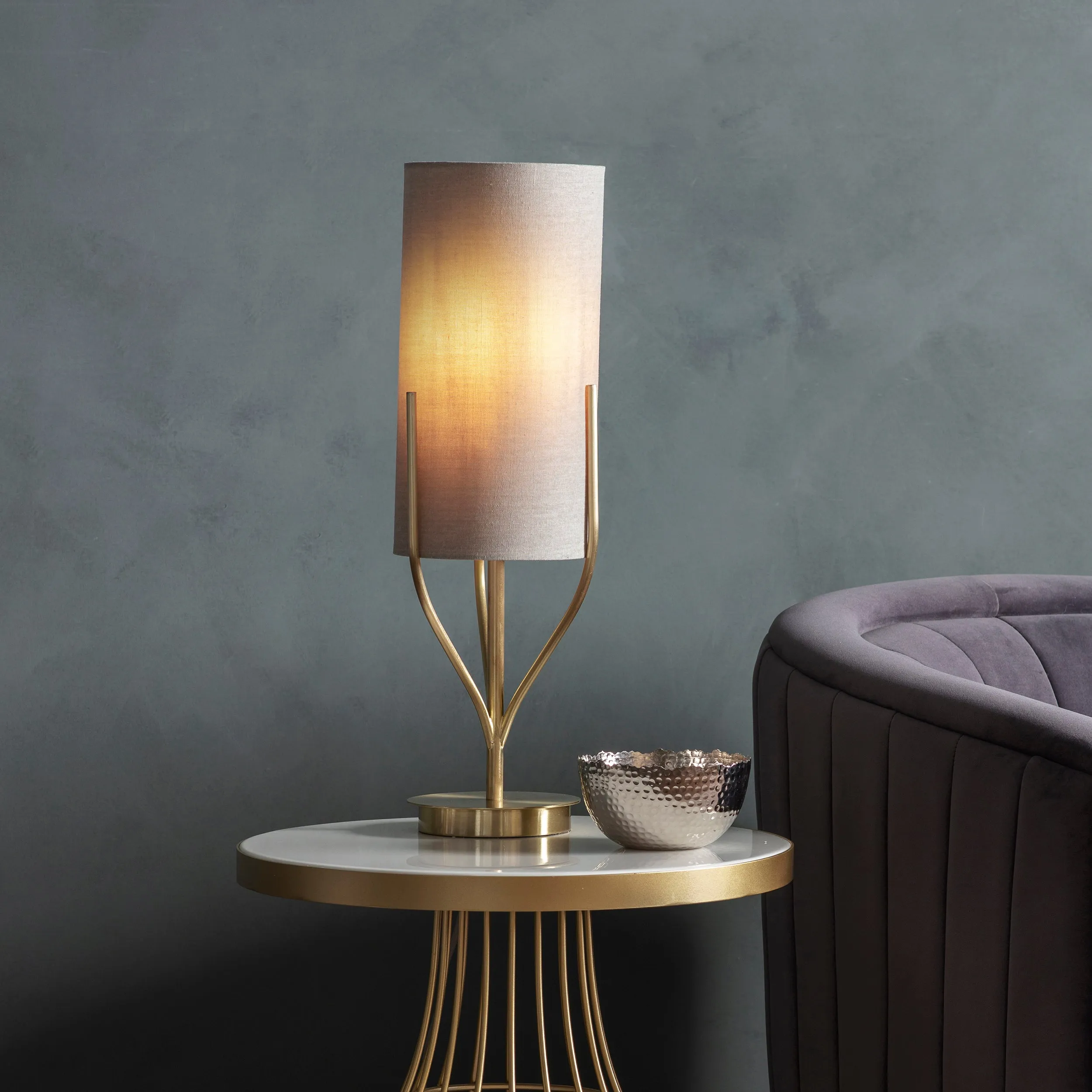 Endon 95467 Fraser 1lt Table Satin brass plate & natural linen mix fabric 10W LED E27 (Required)