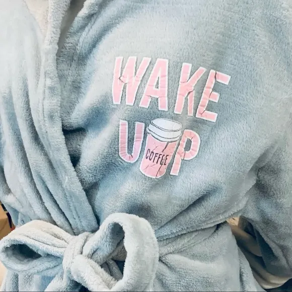 Extremely Soft &amp; Cuddle Pretty Light_Grey Robe with Hoodie &amp; Belt “Wake Up”