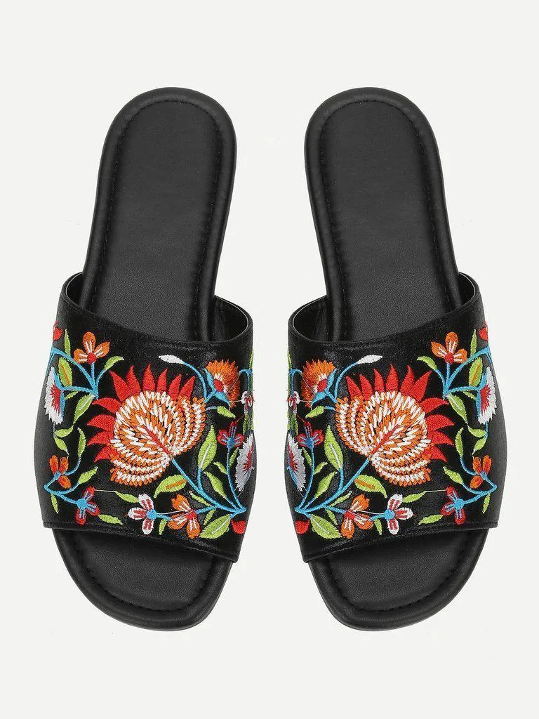 Flower Embroidered Flat Sandals
