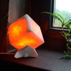 Himalayan Pink Salt Lamp