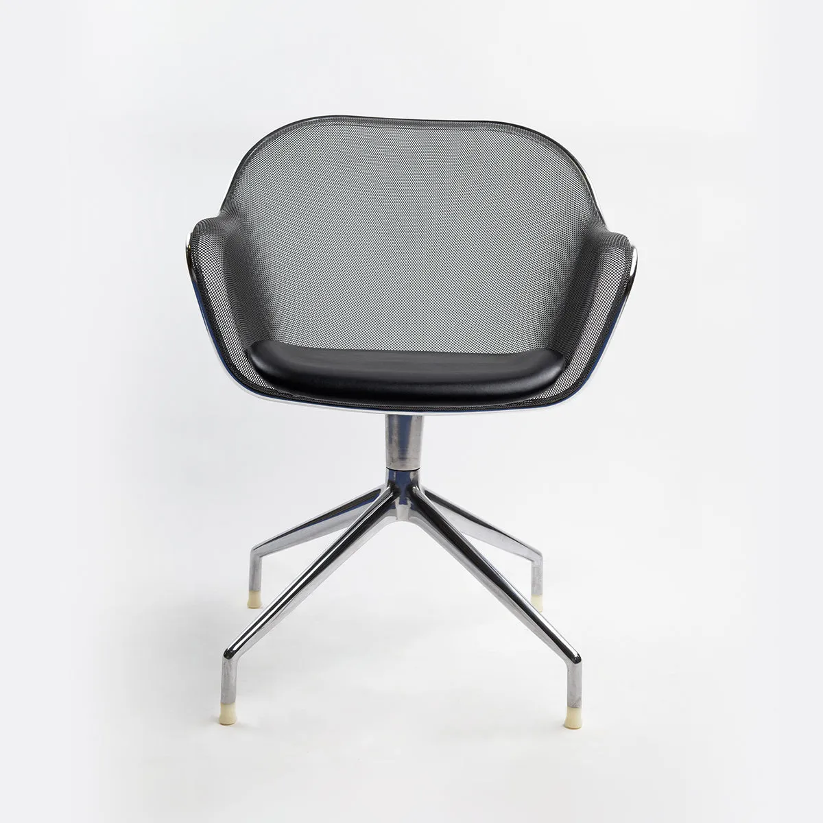 Iuta Revolving Armchair Grey Gamma Black