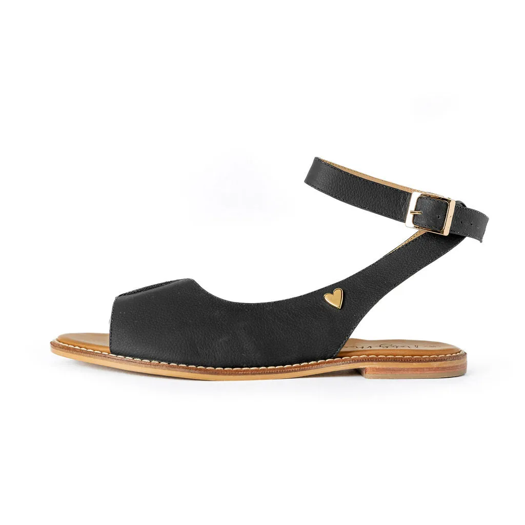 Jess Flat Sandals - Black