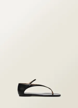 Leather straps sandals