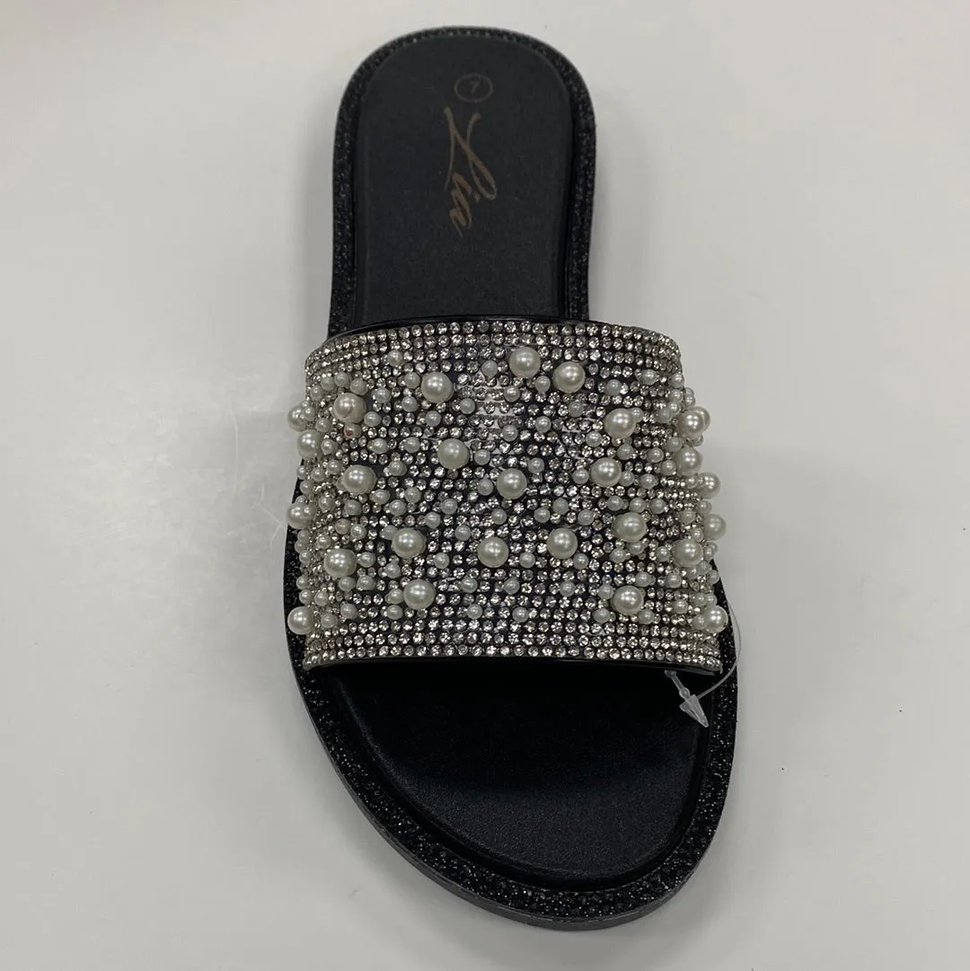 Lis6082w Lia flat sandals
