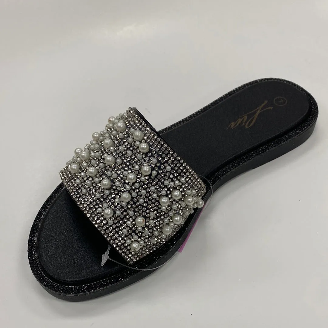Lis6082w Lia flat sandals