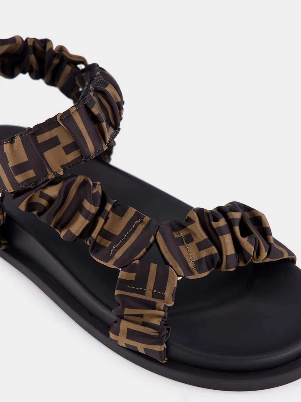 Motif Feel Flat Sandals