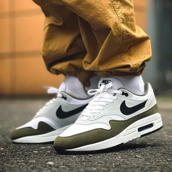 Nike Air Max 1 White Black Medium Olive