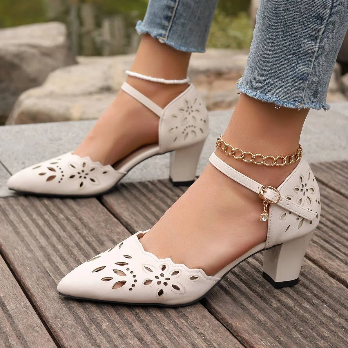 One-word Belt Casual Mid Heel Women's High-heeled Sandal