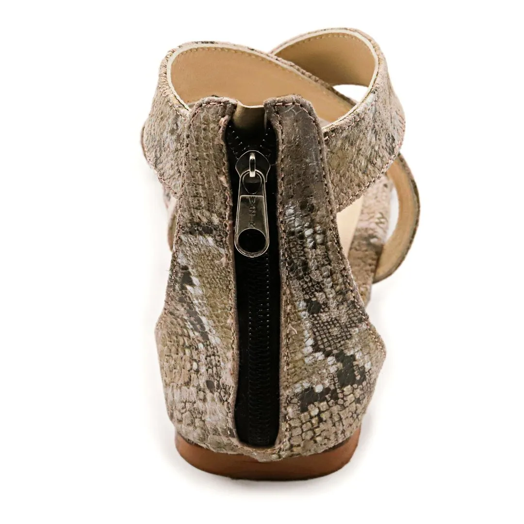 Rockefeller Cross Sandals - Pink