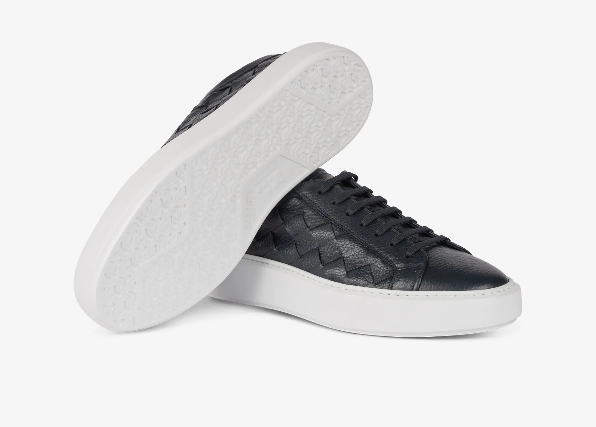 Sneaker in vitello granato intrecciato blu