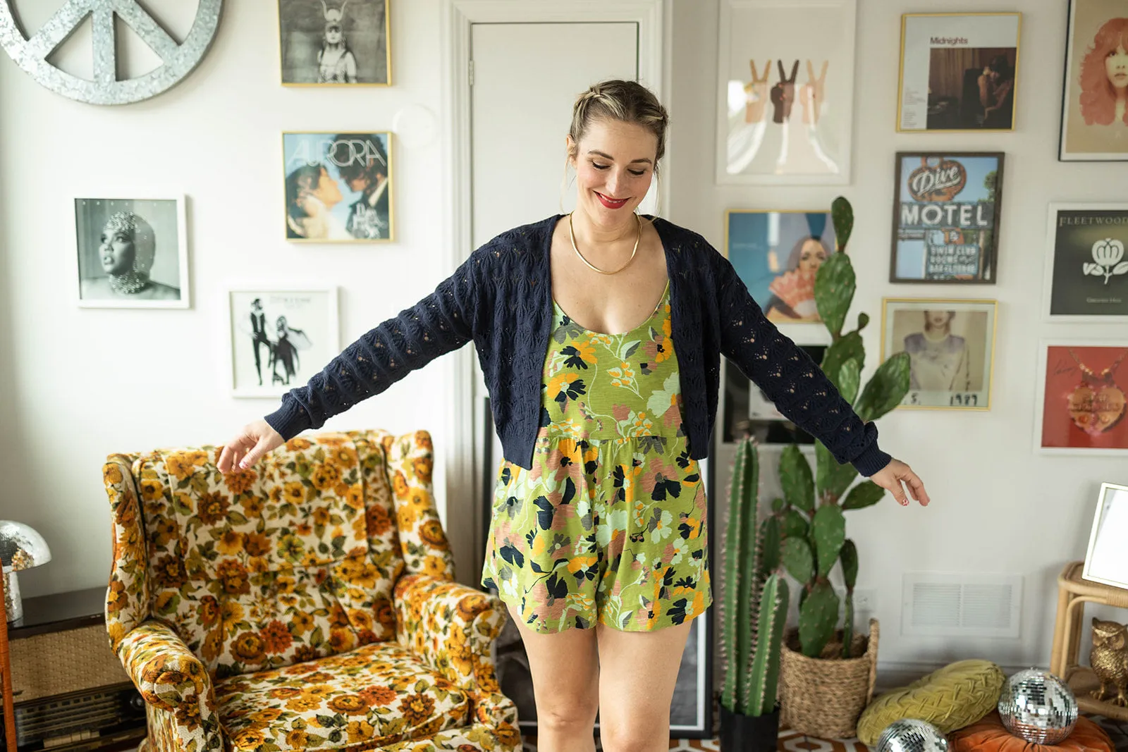 wallace cropped cardi in navy